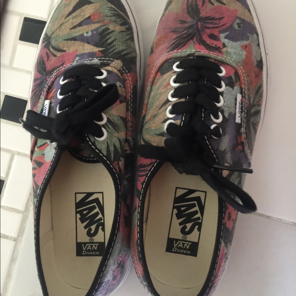 Floral vans